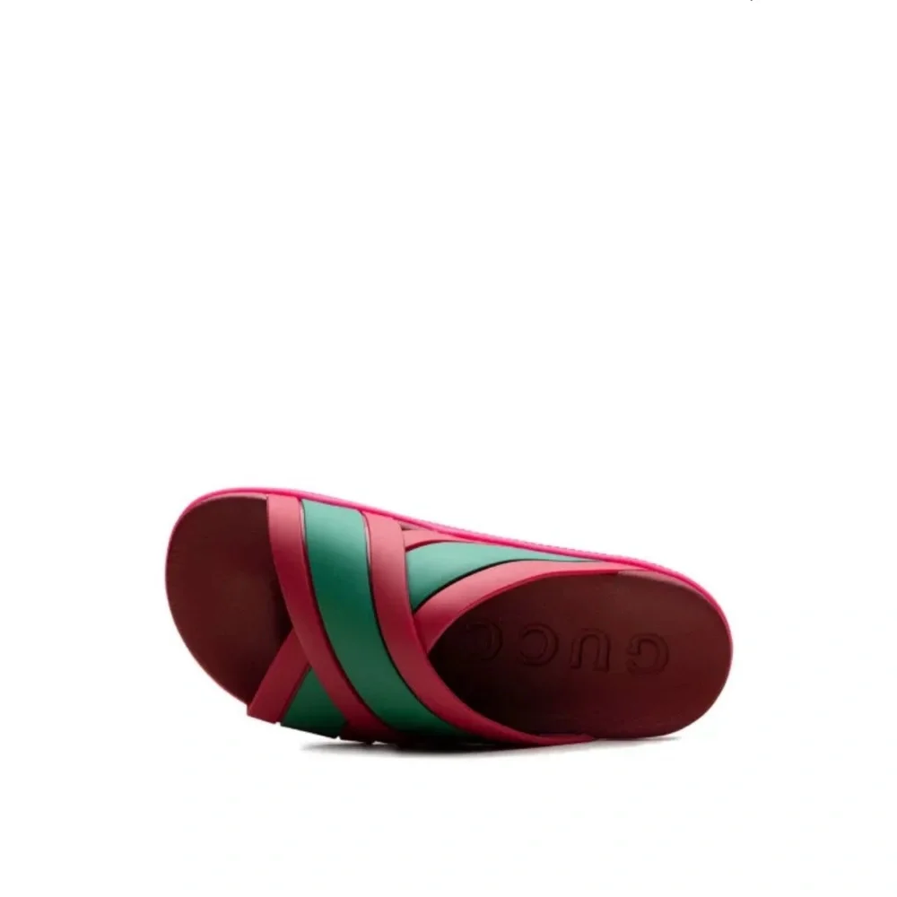 NIB Gucci Red and Green Slides - Picture 3 of 6